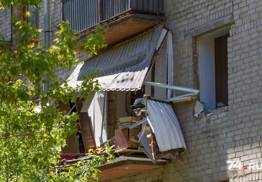 Взрыв газового баллона в многоквартирном доме Челябинска повредил 4 квартиры